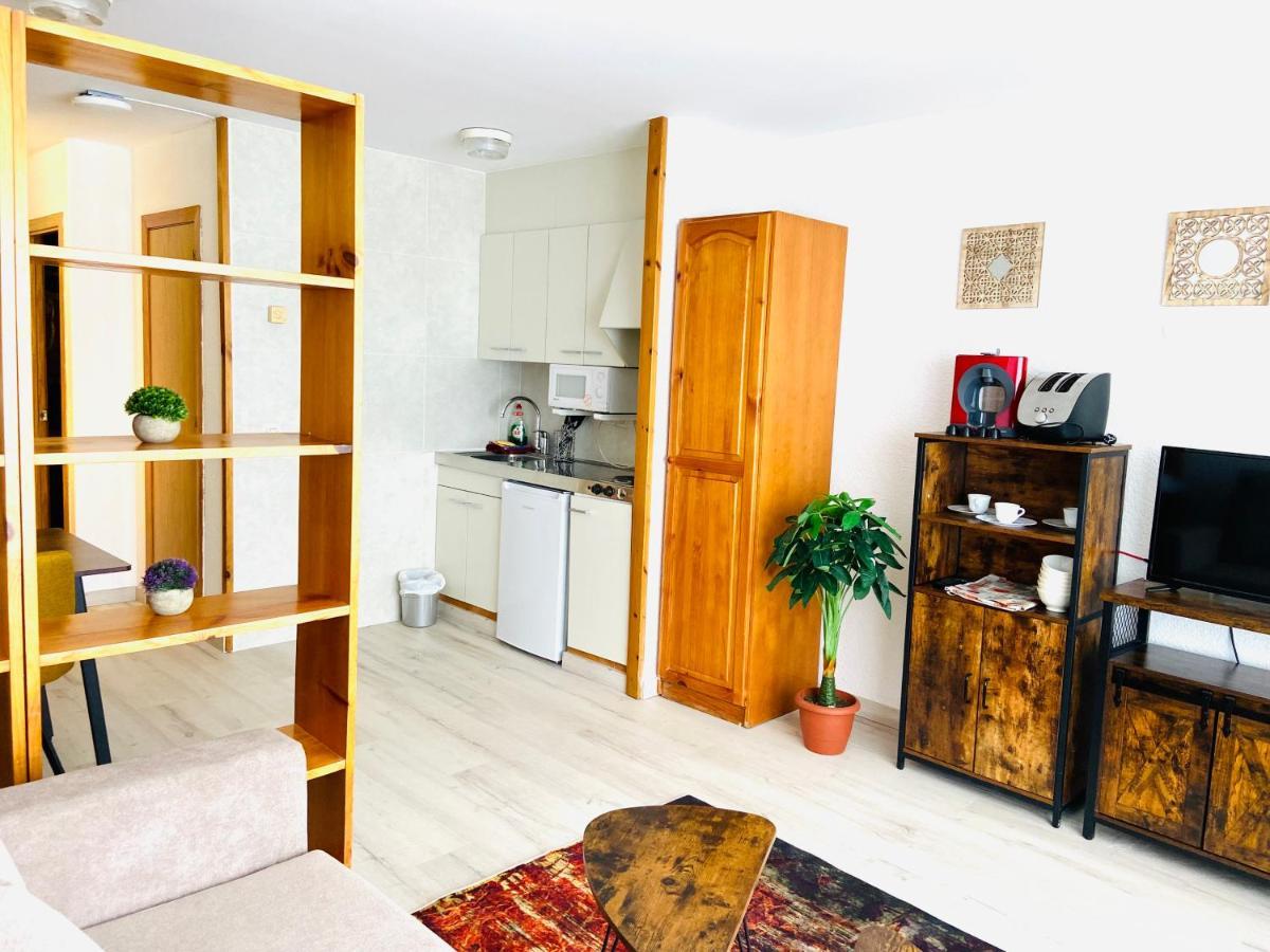 Mikka Frontera Family 337 Apartman Pas De La Casa Kültér fotó